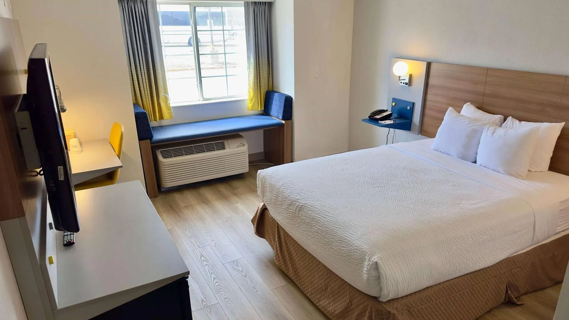 Microtel Inn & Suites By Wyndham Denver Airport