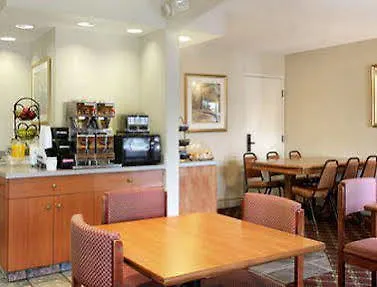 Microtel Inn & Suites By Wyndham Denver Airport Hotel